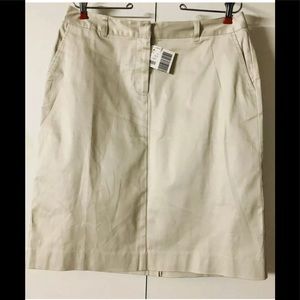 Casual Corner Skirt🌹New with Tags🌹Stretch🌹Ivory